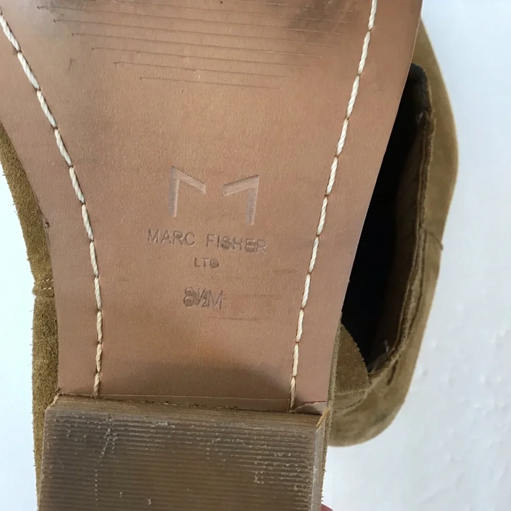 MARC FISHER Women's Tan Brown Suede Ankle Booties Boots 8.5